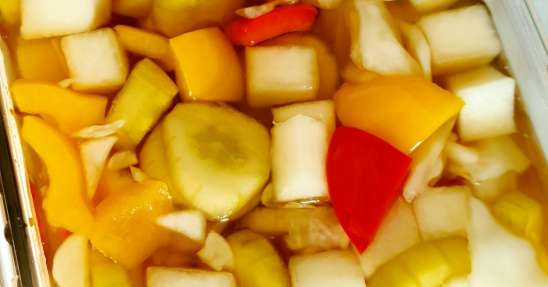 Sladkokyselé okurkové pickles